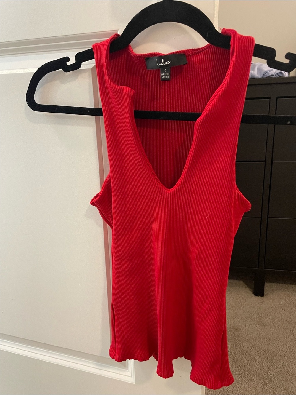 Lulus Red Ribbed Notched Endeavor Tank - Picture 2 of 3